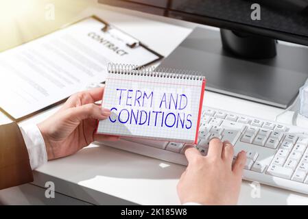 Textschild mit Geschäftsbedingungen. Wort für Richtlinien und Regeln, bei denen man zustimmen muss, sich zu halten Stockfoto