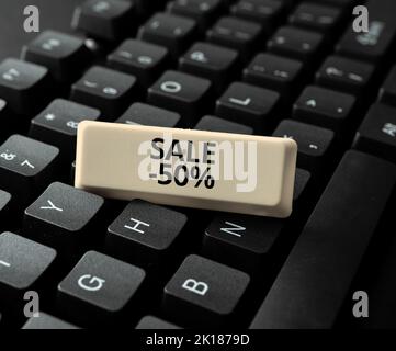 Hand schreiben Zeichen Verkauf 50. Wort für Einen Aktionspreis für einen Artikel mit 50 % Rabatt Stockfoto
