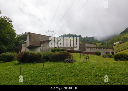 Zestoa, Guipuzcoa, Baskenland, Spanien : Ekainberri-Museum mit Nachbildung der prähistorischen Höhlenmalereien von Ekain. Stockfoto