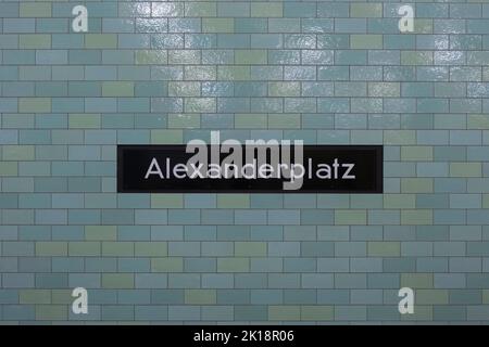 U-Bahn-Station Alexanderplatz. Berlin. Deutschland Stockfoto