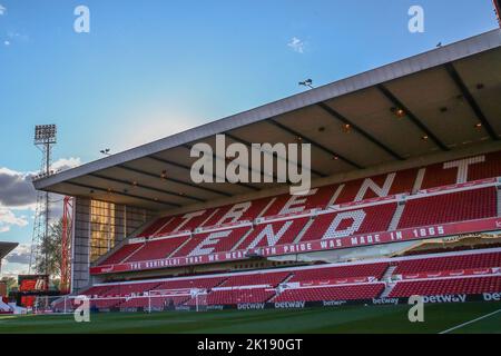 Nottingham, Großbritannien. 16. September 2022. Eine allgemeine Ansicht von City Ground vor dem Premier League Spiel Nottingham Forest gegen Fulham im City Ground, Nottingham, Großbritannien, 16.. September 2022 (Foto von Gareth Evans/Nachrichtenbilder) Kredit: Nachrichtenbilder LTD/Alamy Live Nachrichten Stockfoto