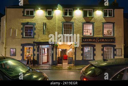 The George and Dragon, 21 Castle Street, Conwy, North Wales. Bild aufgenommen am 22.. Dezember 2022. Stockfoto