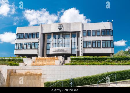 Bratislava, Slowakei - 31. Mai 2022: Nationalrat der Slowakischen Republik (Slowakisch: Narodna rada Slovenskej republiky). Stockfoto