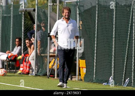 Turin, Italien. 16. September 2022. Joe Montemurro (Cheftrainer Juventus Women) während des FC Juventus vs. AS Roma, Italienischer Fußball Serie A Frauenspiel in Turin, Italien, September 16 2022 Quelle: Independent Photo Agency/Alamy Live News Stockfoto