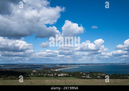 Blick von Studland in Richtung Poole Harbour Dorset England Stockfoto