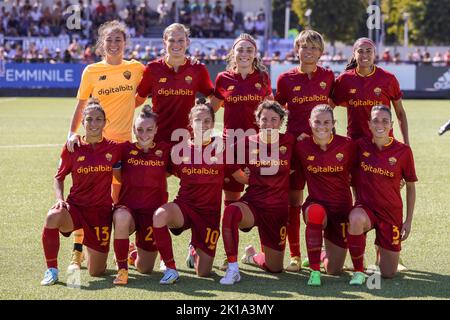Turin, Italien. 16. September 2022. Team (Roma Women ) während des italienischen „Serie A“-Spiels zwischen dem Spiel zwischen Juventus Women 1-0 Roma Women im Juventus Training Center am 16. September 2022 in Turin, Italien. Kredit: Maurizio Borsari/AFLO/Alamy Live Nachrichten Gutschrift: Aflo Co. Ltd./Alamy Live Nachrichten Stockfoto
