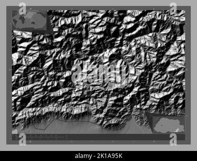 Pemagatshel, Distrikt von Bhutan. Bilevel-Höhenkarte mit Seen und Flüssen. Karten für zusätzliche Eckposition Stockfoto