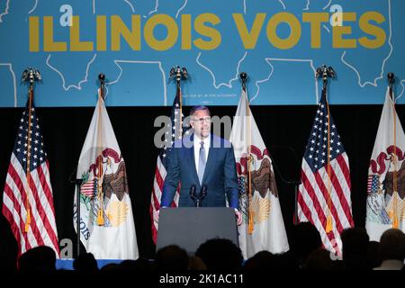 Chicago, USA. 16. September 2022. Der Illinois State Treasurer Mike Frerichs nimmt am 16. September 2022 an einer politischen Veranstaltung mit Gouverneur JB Pritzker an der University of Illinois in Chicago, IL, Teil. (Foto von Mustafa Hussain/Pool/ABACAPRESS.COM) Quelle: Abaca Press/Alamy Live News Stockfoto