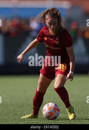 Vinovo, Italien, 16.. September 2022. Benedetta Glionna von AS Roma beim Spiel Serie A Femminile im Juventus Training Center, Turin. Bildnachweis sollte lauten: Jonathan Moscrop / Sportimage Kredit: Sportimage/Alamy Live News Stockfoto