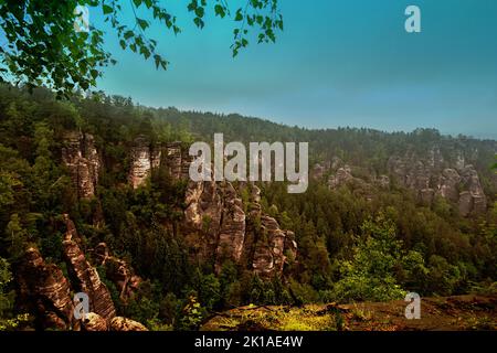 Blick von der Basteibrücke in der sächsischen Schweiz Stockfoto