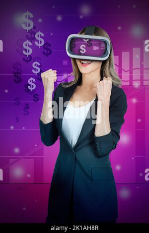 Das Bild einer Geschäftsfrau mit 3D Gläsern hebt ihre Faust, als sie im Metaverse-Geschäft auf mehrfarbigem Hintergrund erfolgreich ist. Stockfoto