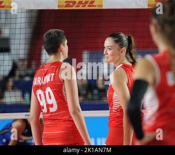 Neapel, Italien. 16. September 2022. Zehra Gunes, die talentierte türkische Volleyballspielerin beim DHL-Testmatchturnier in Neapel. (Bild: © Bruno Fontanarosa/Pacific Press via ZUMA Press Wire) Stockfoto