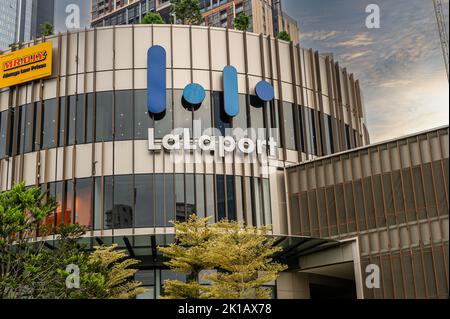 LaLaport Einkaufszentrum Schild, Kuala Lumpur, Malaysia Stockfoto