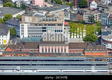 Luftaufnahme, Hamm Westf. Hauptbahnhof, Empfangsgebäude, Zentrum, Hamm, Ruhrgebiet, Nordrhein-Westfalen, Deutschland, Bahnhof, DE, Deutsche Bahn AG, Stockfoto