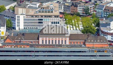 Luftaufnahme, Hamm Westf. Hauptbahnhof, Empfangsgebäude, Zentrum, Hamm, Ruhrgebiet, Nordrhein-Westfalen, Deutschland, Bahnhof, DE, Deutsche Bahn AG, Stockfoto