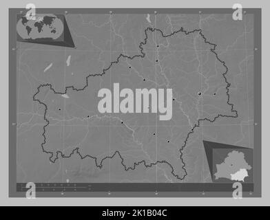 Homyel', Region Weißrussland. Höhenkarte in Graustufen mit Seen und Flüssen. Standorte der wichtigsten Städte der Region. Karten für zusätzliche Eckposition Stockfoto