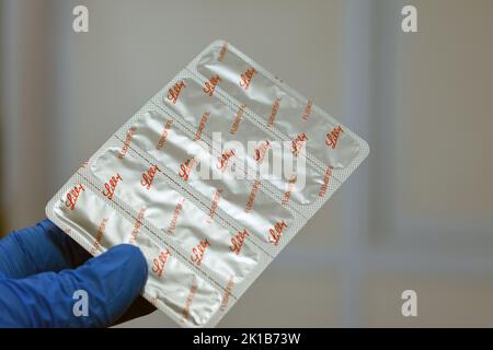 Kairo, Ägypten, September 14 2022: Humalog 100-ml-Lösung zur Injektion in der Kartusche Insulin Lispro zur Behandlung von Diabetes mellitus-Patienten Stockfoto