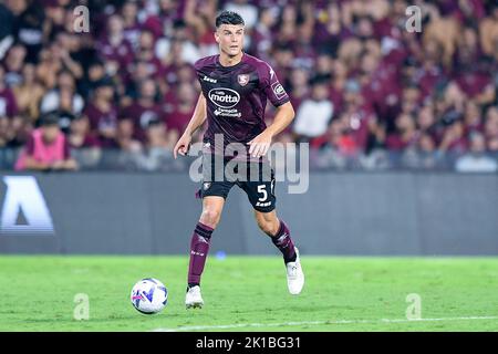 Salerno, Italien. 16. September 2022. Flavius Daniliuc, während der Serie Ein Spiel zwischen US Salernitana 1919 und Lecce im Stadio Arechi, Salerno, Italien am 16. September 2022. Kredit: Giuseppe Maffia/Alamy Live Nachrichten Stockfoto