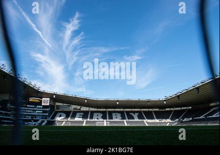 Allgemeiner Blick auf Pride Park, Heimat von Derby County während des Sky Bet League 1-Spiels zwischen Derby County und Wycombe Wanderers am Samstag, 17.. September 2022, im Pride Park, Derby. Stockfoto