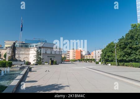 Pristina, Kosovo - 5. Juni 2022: Mutter Teresa Boulevard (Bulevardi Nene Tereza). Stockfoto