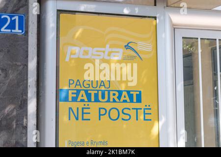 Pristina, Kosovo - 5. Juni 2022: Logo der Post of Kosovo. Stockfoto