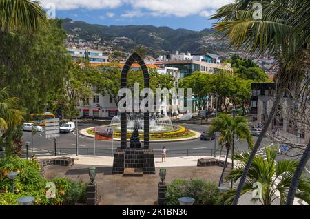 Kreisverkehr Rotunda do Infante, Funchal, Madeira, Portugal Stockfoto