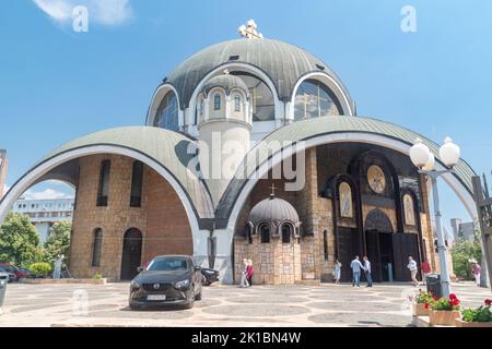 Skopje, Nordmakedonien - 5. Juni 2022: Kirche des heiligen Klemens von Ohrid. Stockfoto