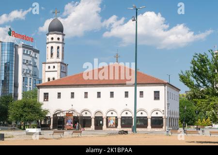 Skopje, Nordmakedonien - 5. Juni 2022: Geburt der Kirche der Heiligen Mutter Gottes. Stockfoto