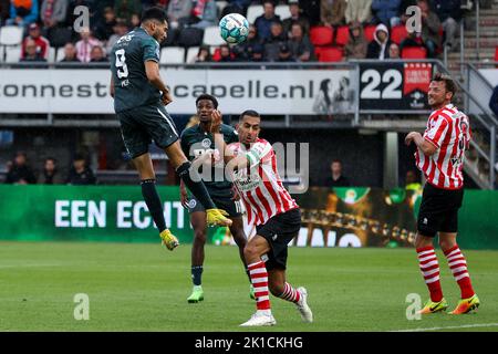 ROTTERDAM, NIEDERLANDE - 17. SEPTEMBER: Ricardo Pepi vom FC Groningen erzielt das erste Tor seines Teams beim niederländischen Eredivisie-Spiel zwischen Sparta Rotterdam und dem FC Groningen am 17. September 2022 in Het Kasteel in Rotterdam, Niederlande (Foto: Hans van der Valk/Orange Picts) Stockfoto