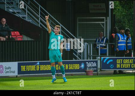 Josh Hawkes von Tranmere Rovers feiert das erste Tor seines Spielers während des Sky Bet League 2-Spiels zwischen Salford City und Tranmere Rovers in Moor Lane, Salford, am Samstag, 17.. September 2022. Stockfoto