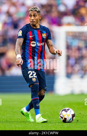 Barcelona, Spanien. 17. September 2022. Raphinha (FC Barcelona) in Aktion während des Fußballspiels der La Liga zwischen dem FC Barcelona und dem FC Elche am 17. September 2022 im Camp Nou Stadium in Barcelona, Spanien. Foto: Siu Wu. Kredit: dpa/Alamy Live Nachrichten Stockfoto