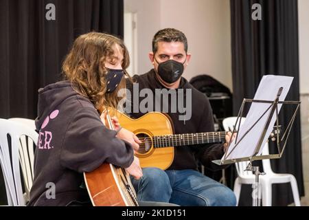 Offene Klasse und musikalische Vorsingen durch die Musikschule von Llucmajor, Sant Bonaventura Kloster, Mallorca, Balearen, Spanien. Stockfoto