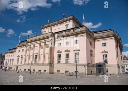 Berlin, Deutschland 28. Juni 2022, die Staatsoper unter den Linden in Berlin Stockfoto