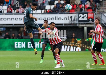 ROTTERDAM, NIEDERLANDE - 17. SEPTEMBER: Ricardo Pepi vom FC Groningen erzielt das erste Tor seines Teams beim niederländischen Eredivisie-Spiel zwischen Sparta Rotterdam und dem FC Groningen am 17. September 2022 in Het Kasteel in Rotterdam, Niederlande (Foto: Hans van der Valk/Orange Picts) Stockfoto