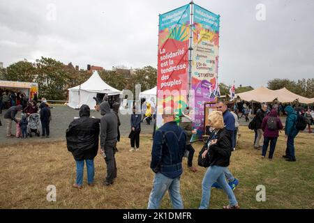 Die Abbildung zeigt die Solidaritätsveranstaltung 'ManiFiesta' der linksextremen Partei PVDA - PTB in Oostende, Samstag, 17. September 2022. BELGA FOTO NICOLAS MAETERLINCK Stockfoto