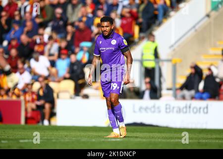 The University of Bradford Stadium, Bradford, England - 17.. September 2022 Jamie Reid (19) of Stevenage - während des Spiels Bradford City gegen Stevenage, Sky Bet League Two, 2022/23, The University of Bradford Stadium, Bradford, England - 17.. September 2022 Credit: Arthur Haigh/WhiteRoseFotos/Alamy Live News Stockfoto