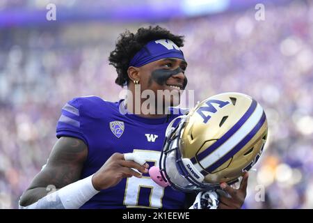 Seattle, WA, USA. 17. September 2022. Washington Huskies läuft zurück will Nixon (8) vor dem NCAA Football Game zwischen den Washington Huskies und Michigan State Spartans im Husky Stadium in Seattle, WA. Washington besiegte Michigan State 39-28. Steve Faber/CSM/Alamy Live News Stockfoto