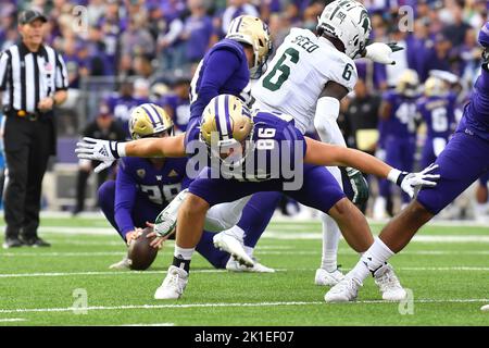 Seattle, WA, USA. 17. September 2022. Washington Tight End Griffin Waiss (86) während des NCAA Football Spiels zwischen den Washington Huskies und den Michigan State Spartans im Husky Stadium in Seattle, WA. Washington besiegte Michigan State 39-28. Steve Faber/CSM/Alamy Live News Stockfoto