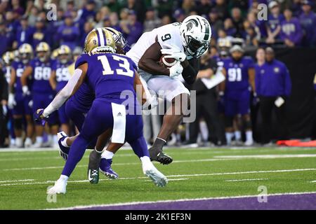 Seattle, WA, USA. 17. September 2022. Michigan State Spartans Enge Ende Daniel Barker (9) während des NCAA Football Game zwischen den Washington Huskies und Michigan State Spartans im Husky Stadium in Seattle, WA. Washington besiegte Michigan State 39-28. Steve Faber/CSM/Alamy Live News Stockfoto