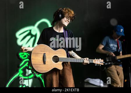 Biddinghuizen, Niederlande 20. august 2022 Cavetown live beim Lowlands Festival 2022 © Roberto Finizio/ Alamy Stockfoto