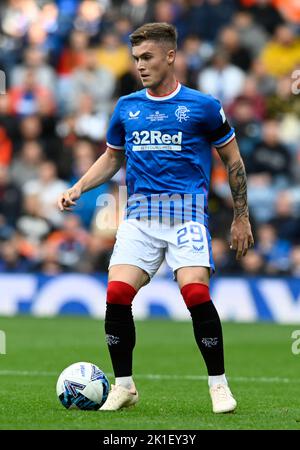 Glasgow, den 17.. September 2022. Charlie McCann von den Rangers beim Cinch Premiership-Spiel im Ibrox Stadium, Glasgow. Bildnachweis sollte lauten: Neil Hanna / Sportimage Stockfoto