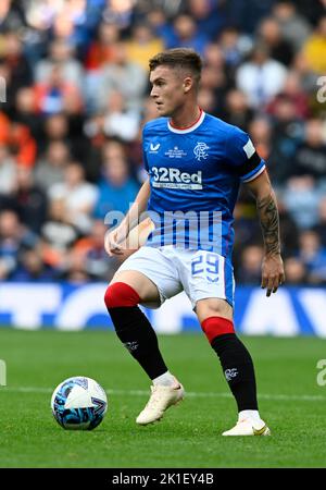 Glasgow, den 17.. September 2022. Charlie McCann von den Rangers beim Cinch Premiership-Spiel im Ibrox Stadium, Glasgow. Bildnachweis sollte lauten: Neil Hanna / Sportimage Stockfoto