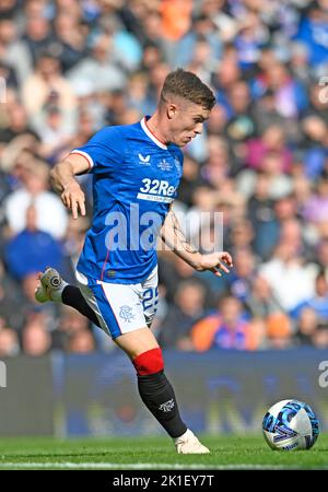 Glasgow, den 17.. September 2022. Charlie McCann von den Rangers beim Cinch Premiership-Spiel im Ibrox Stadium, Glasgow. Bildnachweis sollte lauten: Neil Hanna / Sportimage Stockfoto