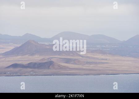 Typische Naturlandschaft der Insel. Blick vom Mirador de Guinate. Lanzarote. Kanarische Inseln. Spanien. Stockfoto