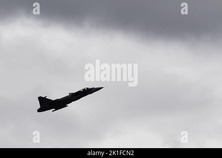 Mosnov, Tschechische Republik. 18. September 2022. Zweiter Tag der zweitägigen NATO-Tage und Tage der tschechischen Luftwaffe, der größten Sicherheitsschau Europas in Mosnov, Tschechische Republik, 18. September 2022. Abbildung: JAS-39 Gripen E (SAAB). Kredit: Jaroslav Ozana/CTK Foto/Alamy Live Nachrichten Stockfoto