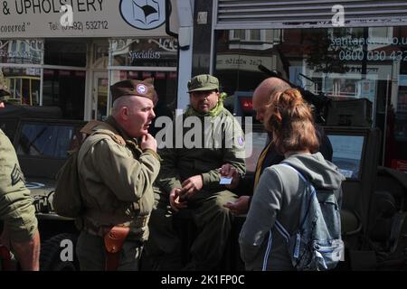 Forties Festival in Colwyn Bay, Wales das Festival-Wochenende beinhaltet eine Nachstellung von Schlachten und historischen Fahrzeugen Stockfoto
