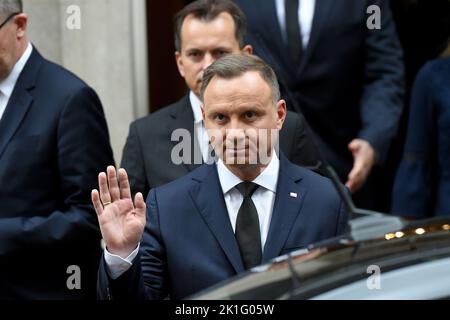 London, Großbritannien. 18. September 2022. Der polnische Präsident Andrzej Duda trifft in der Downing Street No10 mit dem britischen Premierminister Liz Truss zusammen. Quelle: MARTIN DALTON/Alamy Live News Stockfoto