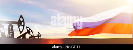 Öl in Russland. Flagge der Russischen Föderation und Ölraffinerie. Ölexporte. Stockfoto