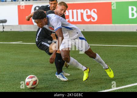 Lausanne, Schweiz. 09. August 2022. Alvyn Sanches vom FC Lausanne-Sport (80) ist während des Schweizer Fußballcups 2022-2023 im Einsatz. Der Schweizer Fußball-Cup 2022-20223 fand im Stadion Tuiliere in Lausanne zwischen dem FC Lausanne-Sport und dem FC Zürich statt. (Foto: Eric Dubost/Sipa USA) Quelle: SIPA USA/Alamy Live News Stockfoto