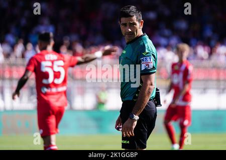 Monza, Italien. 18. September 2022. Fabio Maresca (Schiedsrichter) während AC Monza gegen Juventus FC, italienische Fußballserie A Spiel in Monza, Italien, September 18 2022 Quelle: Independent Photo Agency/Alamy Live News Stockfoto